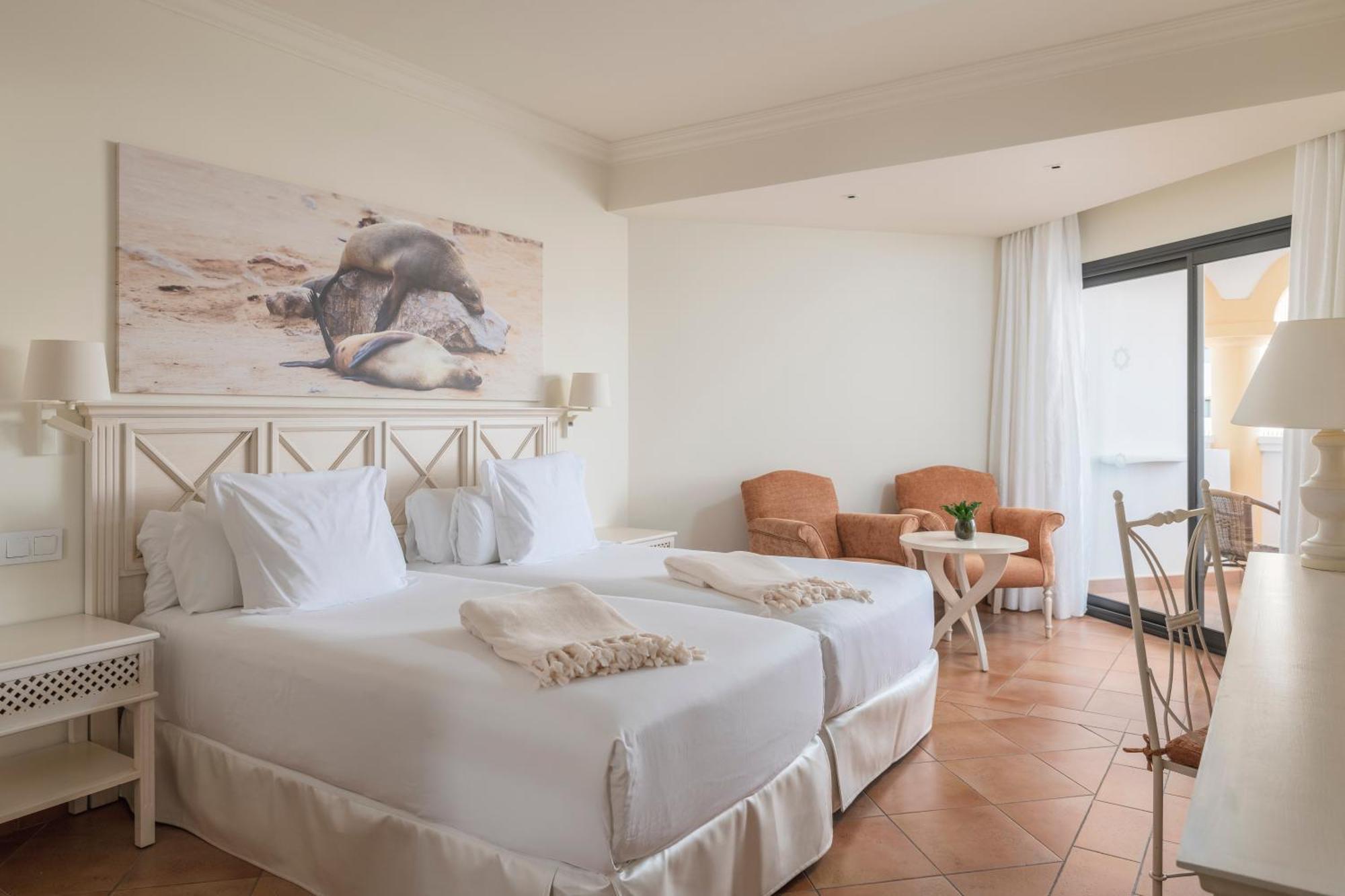 Iberostar Selection Andalucia Playa Hotell Chiclana de la Frontera Exteriör bild